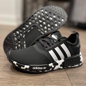 Adidas Nmd r1 jprimeblue cblack